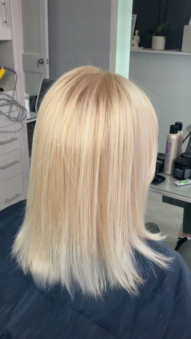 Hair Extensions service at Hello Beauty Salon - example 4